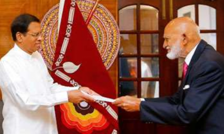 A.H.M.Fowzie sworn in as the National Unity and Reconciliation State Minister
