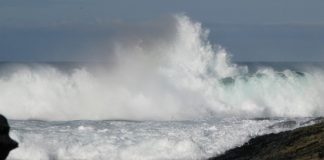 Sea surge risk until 15th may