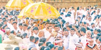 President attends Sathbudu Vandana Poojopahara