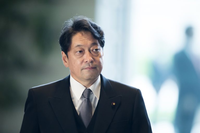 Japanese defense minister arrives in Sri Lanka