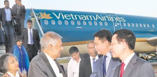 SRI LANKAN PRIME MINISTER IN VIETNAM