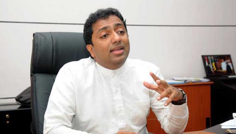 Minister instructs to prepare proposal to resolve teachers’ salary issues