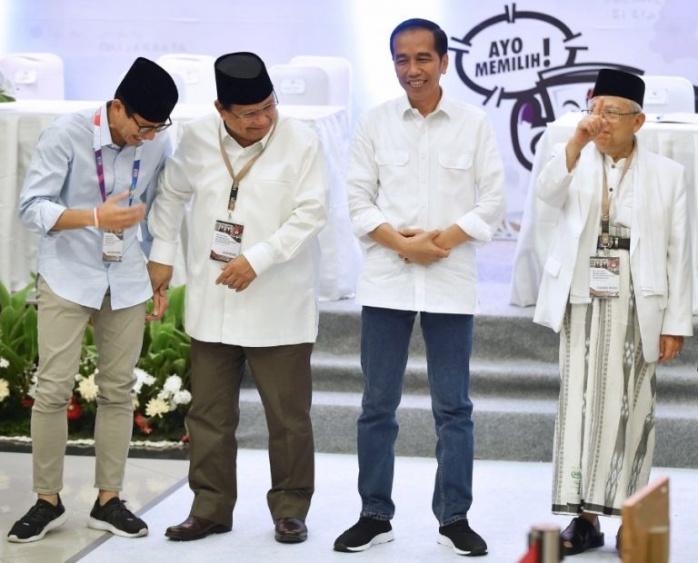 Indonesia kicks off presidential race as currency slumps
