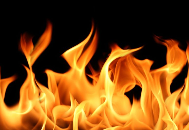 Major fire breaks out in garment factory at Pannala