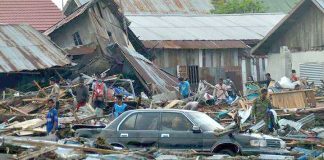Death toll in Indonesia quake-tsunami hits 420