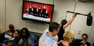 Kavanaugh sex assault accuser negotiates over US Senate showdown