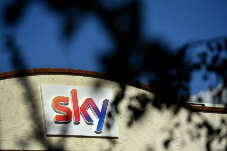Comcast eclipses Murdoch’s Fox with £30 billion Sky bid
