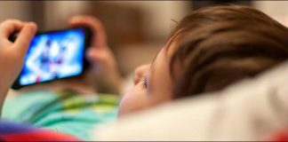 Too much screen time, too little horseplay for kids: study