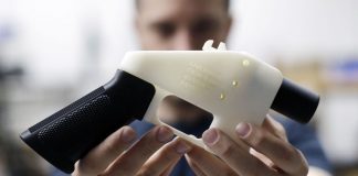 Texan campaigner for 3D-printed guns wanted for sex with minor