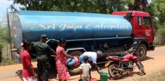 Navy provides drinking water for people distressed by drought