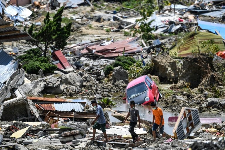 Dozens of students found dead as Indonesia rescue ramps up
