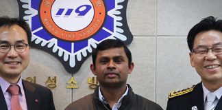 SL given permanent residence in SK after saving woman from fire