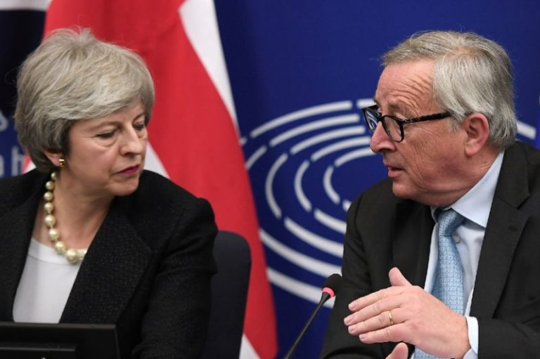 British MPs face decisive Brexit vote