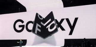 Samsung to inspect Galaxy Fold phones after reviewer complaints