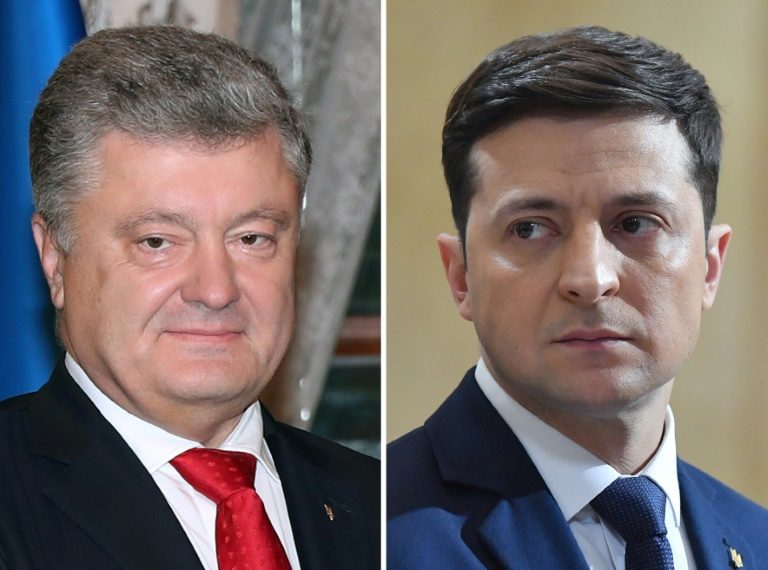 Comedian, president in stadium debate ahead of Ukraine election