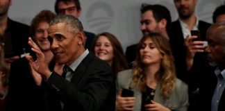 Obama hails youth climate protests