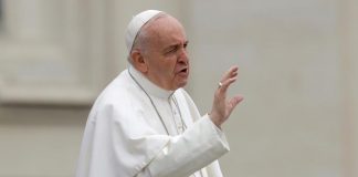 Pope Francis laments Easter Sunday attacks in Sri Lanka