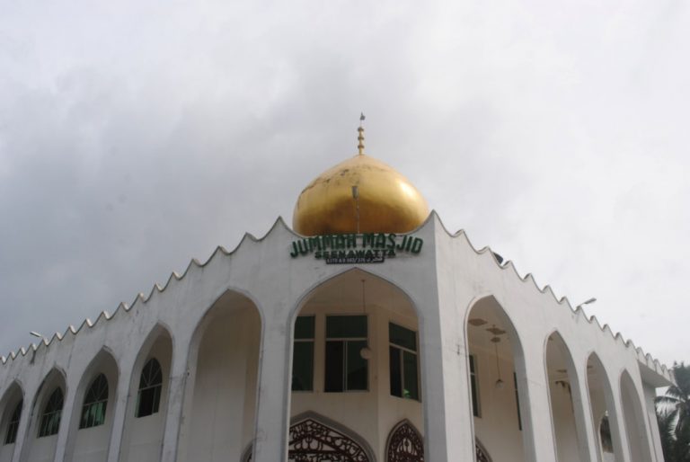 Jummah prayers at mosques to be cancelled tomorrow ?