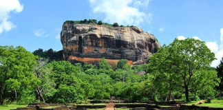 Sigiriya free for locals this weekend