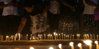 Fake news rampant after Sri Lanka attacks despite social media ban