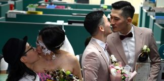Taiwan holds first gay marriages in historic day for Asia