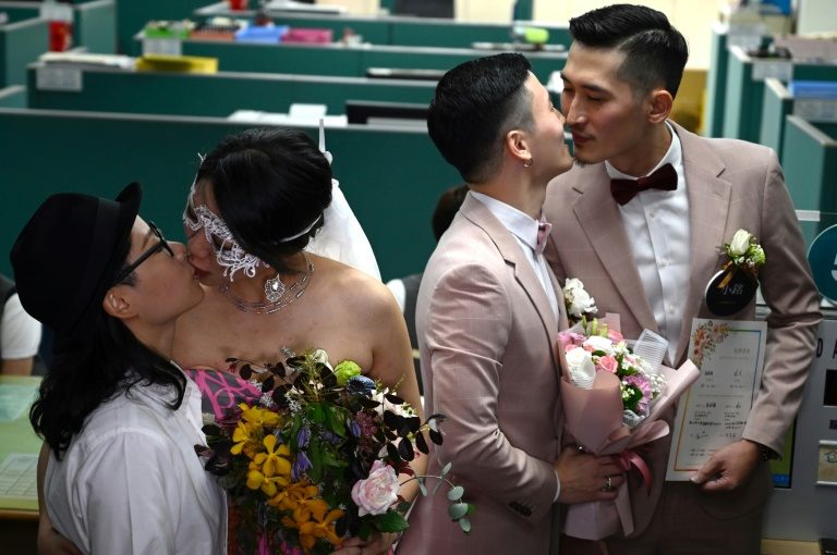 Taiwan holds first gay marriages in historic day for Asia
