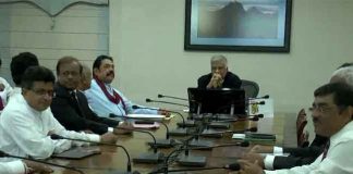 (update) Mahinda meets Ranil