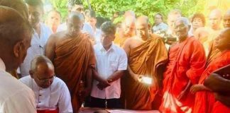 Archbishop calls on Rathana Thero on fourth day of protest fast
