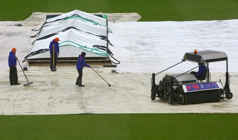 Rain delays Bangladesh-Sri Lanka World Cup match