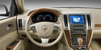 Man found dead inside car in Athurugiriya