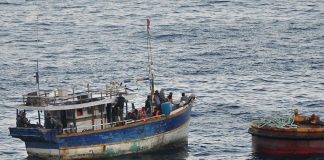 Australia turfs out 20 Lankan asylum seekers to Christmas Island