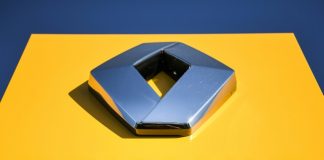 Renault profits skid on Nissan woes