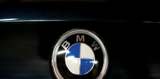 BMW to build new electric Mini in UK, moves some engine output due to Brexit