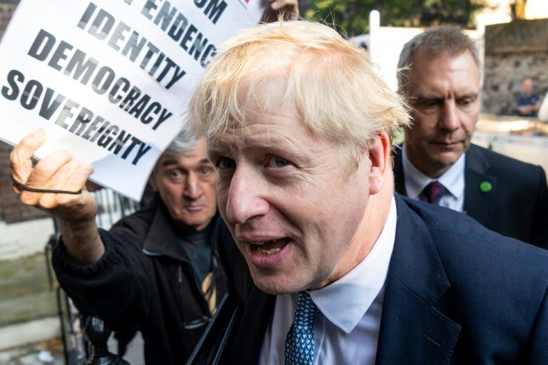 Britain’s Boris Johnson set for PM job, beset by Brexit crisis