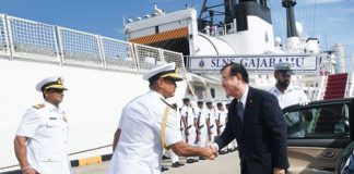 Japanese state minister of defence visits Lankan naval ship