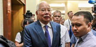 Malaysia ex-PM Najib ‘pivotal’ in 1MDB plunder, trial hears