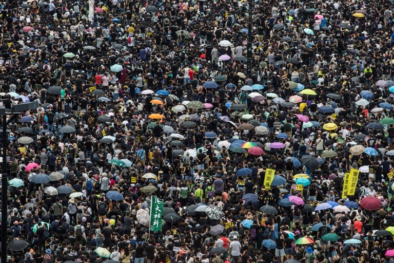 Twitter, Facebook accuse China of HK discord campaign