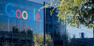 Employees urge Google not to work with US immigration officials