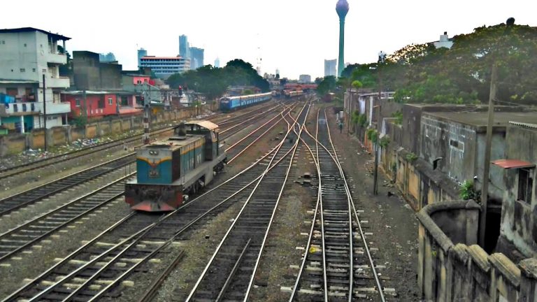 Two trains collide head-on between Fort & Maradana