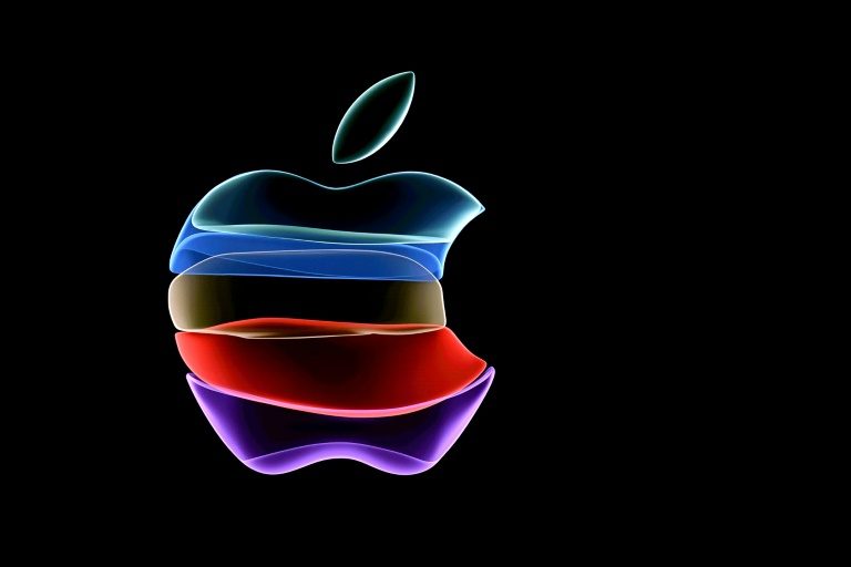 Apple slams EU as epic court battle over tax bill begins