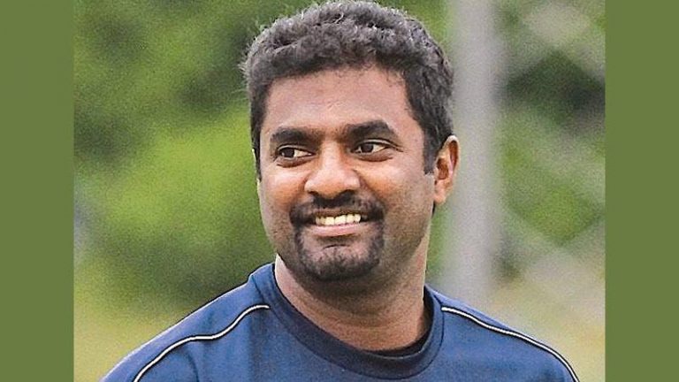 Murali bowls a doosra for Gota