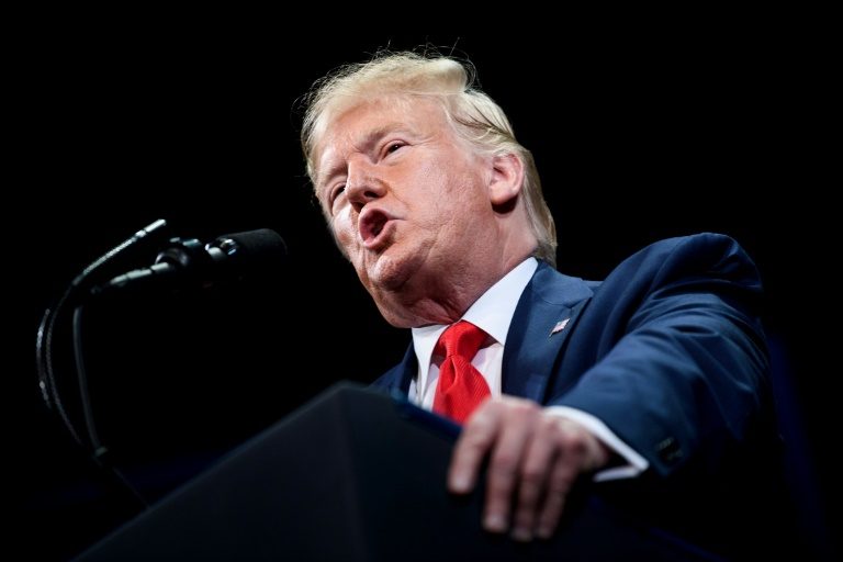 Trump openly calls on Ukraine, China to investigate Biden
