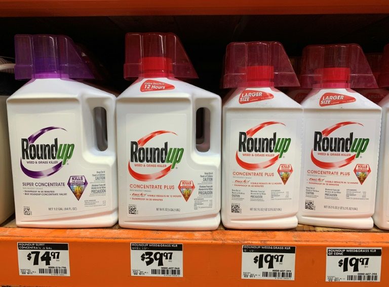 Bayer reports surge in number of legal cases over Roundup