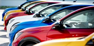 Fiat Chrysler and Peugeot in talks to create $50 bn car giant