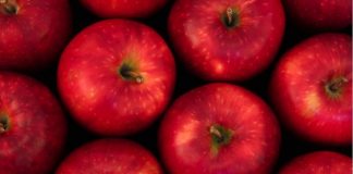 Apples not fit for consumption being sold