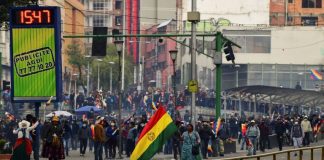 Clashes as acting Bolivia leader aims to end power vacuum