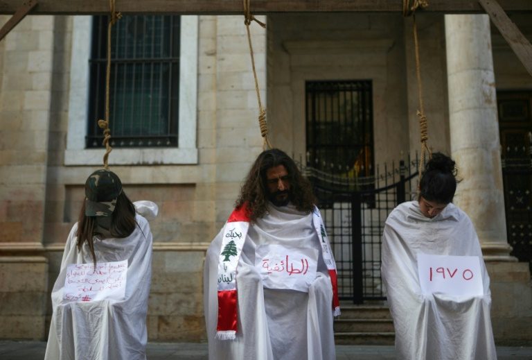 Thousands protest in Lebanon after rally to support president