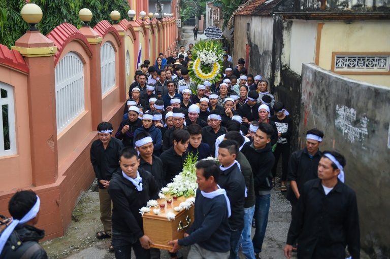 Vietnamese families bury first victims of UK truck tragedy