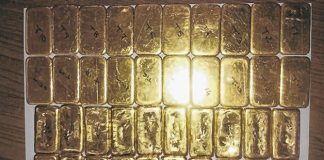 Ukrainian female caught smuggling gold worth 20 mn