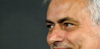 Mourinho seeks quick fix to win over Spurs doubters